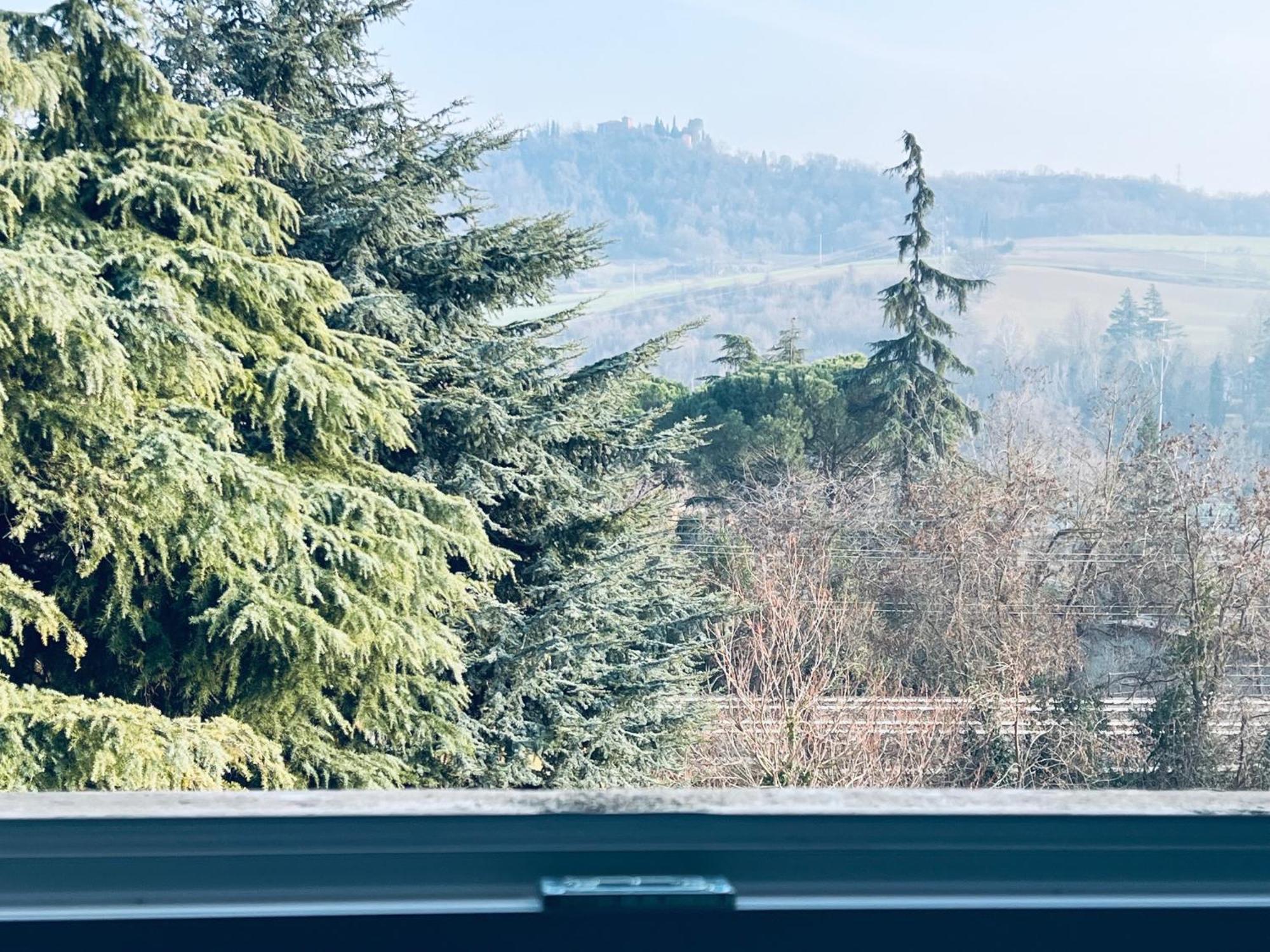 Seven Nights Bologna Bed & Breakfast Bagian luar foto